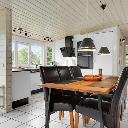 Σπίτι διακοπών Stunning In With Kitchen *